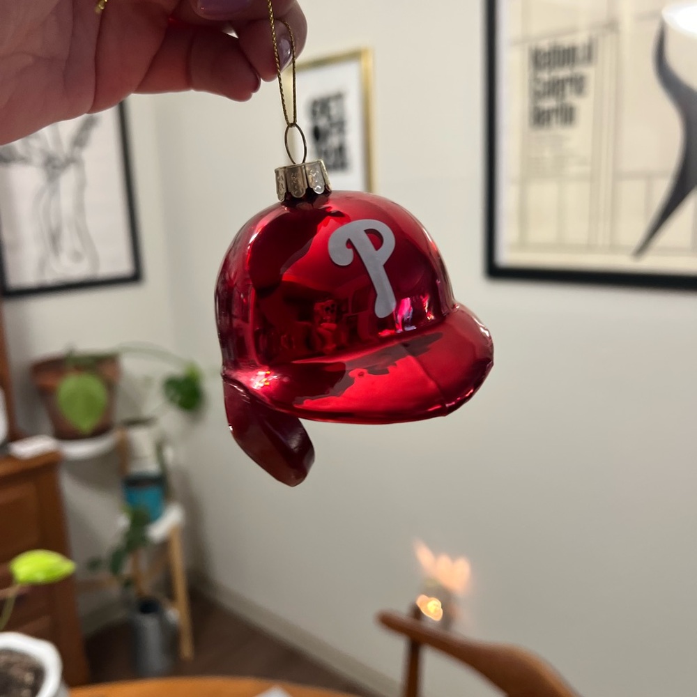 Philadelphia Phillies Glass Ornament